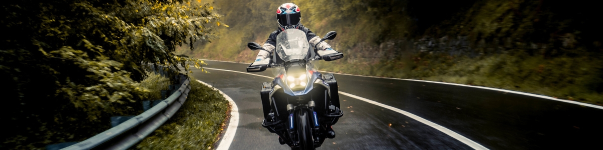 Trailhound STR e SCR: gli pneumatici Eurogrip per moto adventure e scrambler