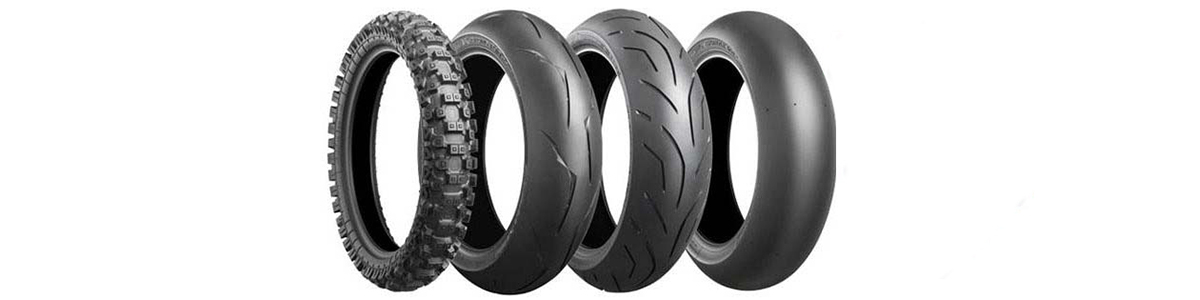 GOMME TOURING VS GOMME SPORTIVE: COSA SCEGLIERE PER LA TUA MOTO?